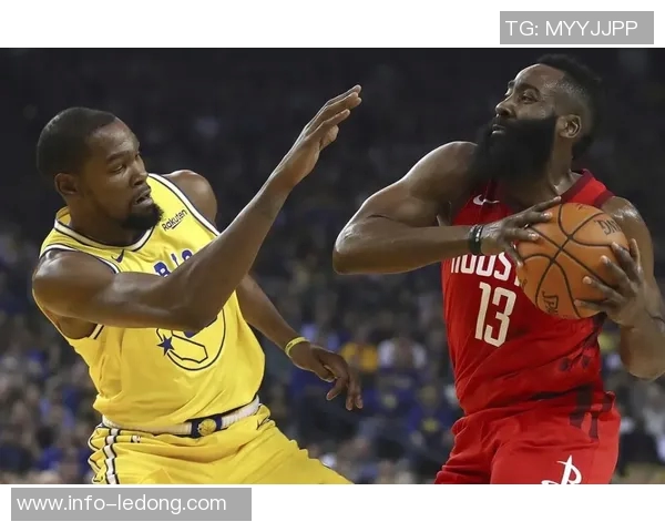 杜兰特赛季场均254分成火箭第二高得分手追平哈登后表现引关注 杜兰特赛季场均254分成火箭第二高得分手追平哈登后表现引关注