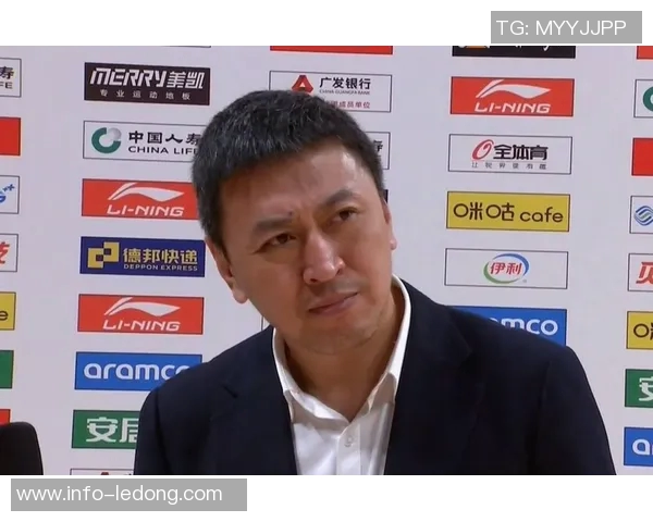 王世龙接任同曦主教练贝西洛维奇正式辞职引发关注 王世龙接任同曦主教练贝西洛维奇正式辞职引发关注
