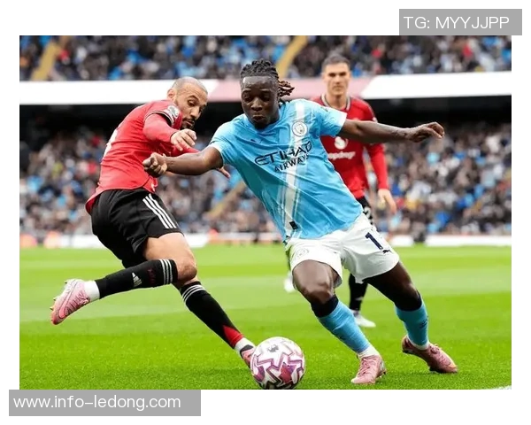 阿玛德社交媒体分享摸姆伯莫光头视频齐尔克泽调侃为何不能参与摸头活动 阿玛德社交媒体分享摸姆伯莫光头视频齐尔克泽调侃为何不能参与摸头活动