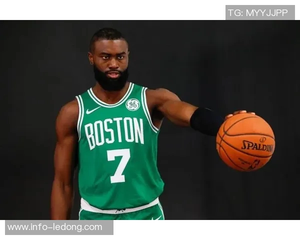 明天绿军对决热火杰伦布朗与豪泽复出助力球队争胜